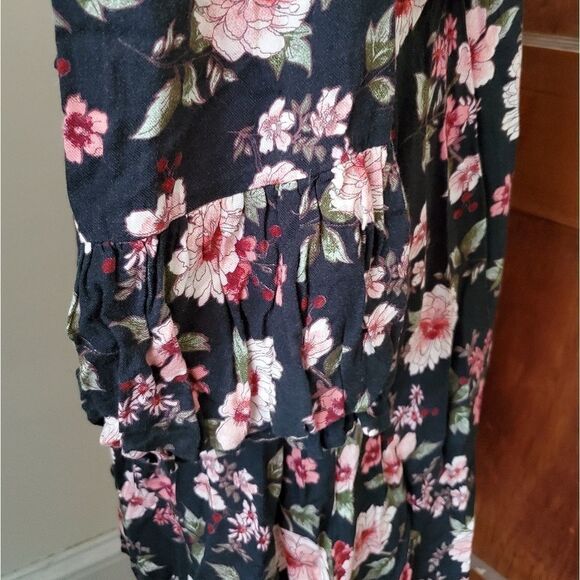 AMERICAN EAGLE dress black floral open back 3/4 sleeve ruffle viscose M - Picture 5 of 8